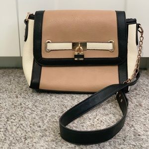 Call it Spring crossbody purse